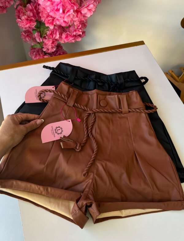 SHORT CORDINHA COURO FAKE - Image 3